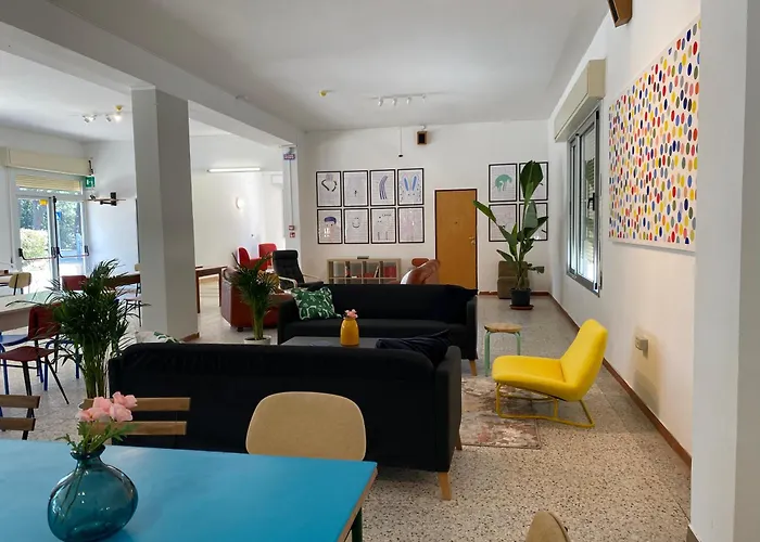 Meet Hostel Cervia